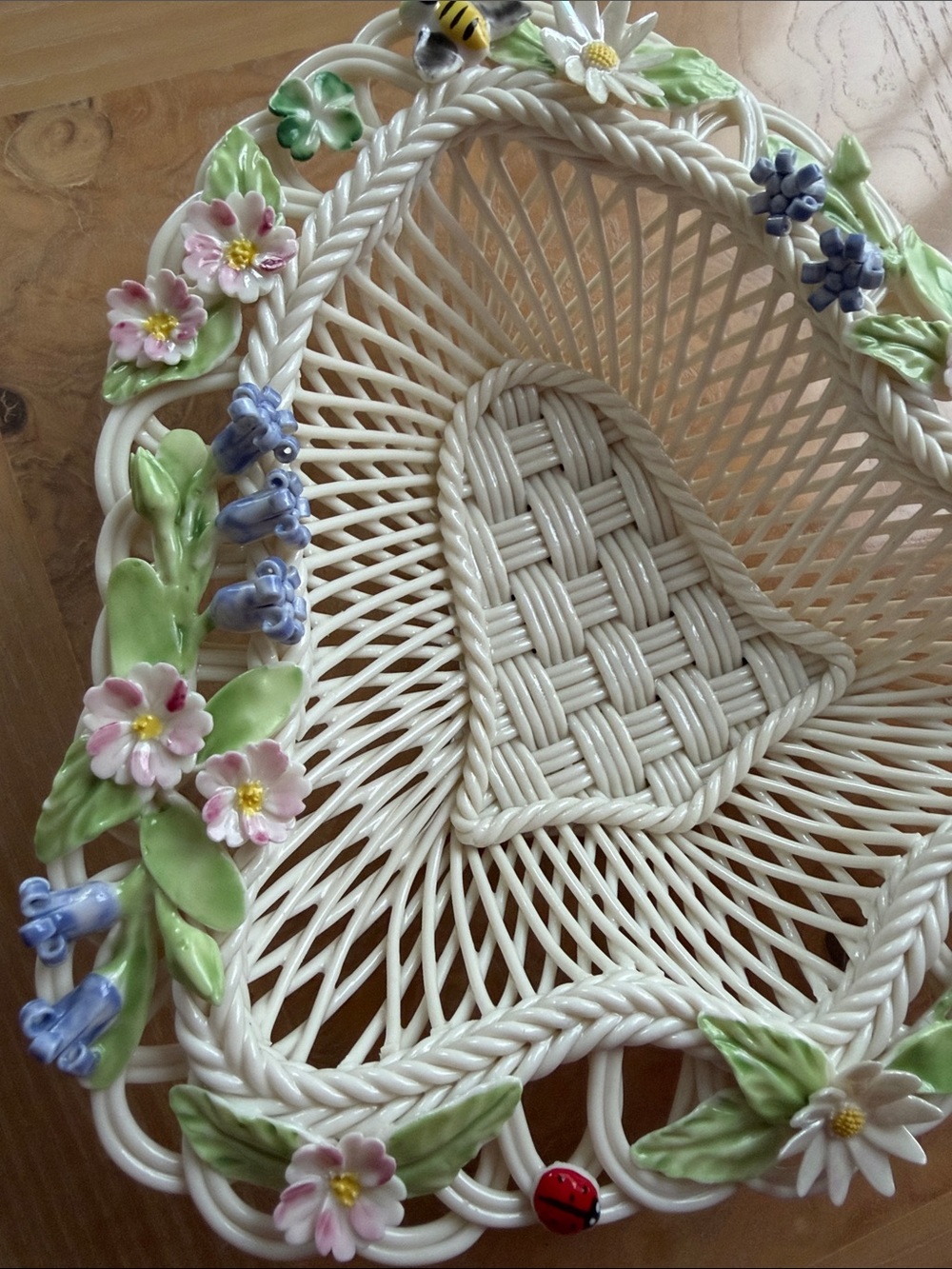 Belleek Hand Crafted Ivory Woven Bell  Basket with flowers Bee and Lady bag
